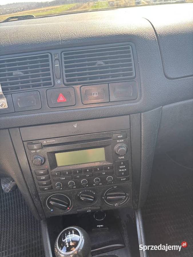Golf 4 14 benzyna Jasło sprzedam