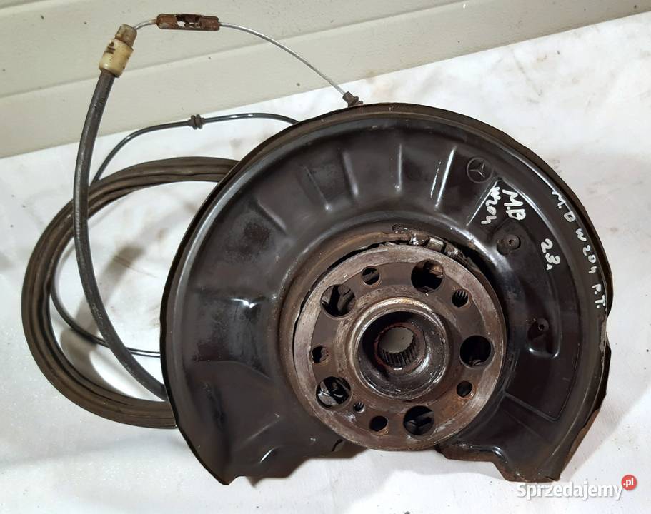 ZWROTNICA PRAWY TYŁ MERCEDES W204 W207