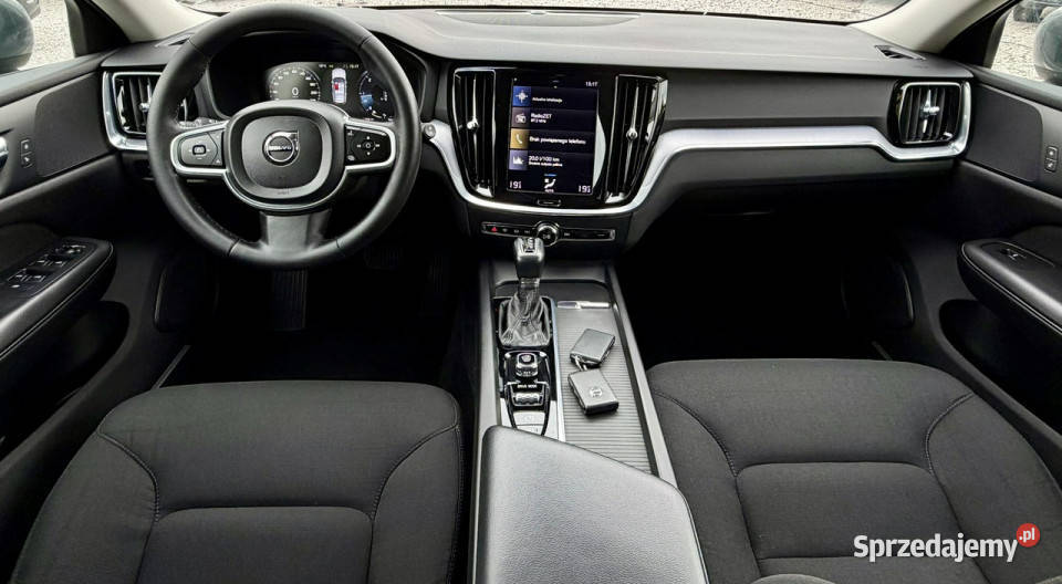 Volvo V60 AWD4x4Momentum ProGwarancja II 2018 komputer pokładowy