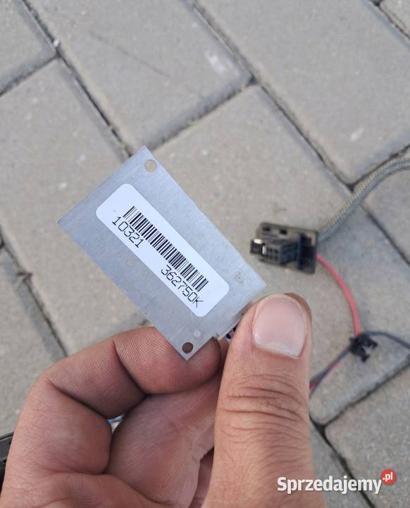 WIĄZKA LAMPY PRZÓD LEWA XENON BMW X1 E84 Poznań sprzedam