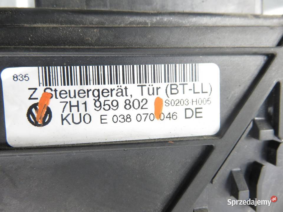 PODNOŚNIK SZYBY PRAWY PRZEDNI VW TRANSPORTER T5