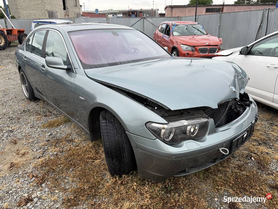 BMW Seria 7 745i 44 V8 2003r 470 Skóra Automat 470037km