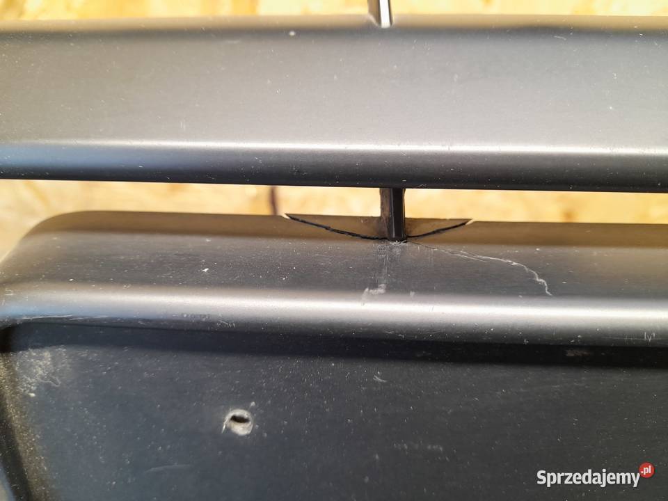 AUDI TT TTS S LINE ATRAPA GRILL 8S0853651 Goleniów