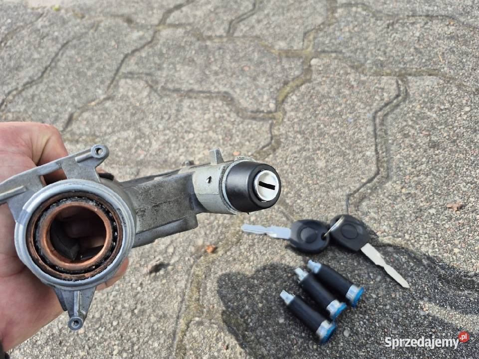 Stacyjka VW T4 nowe wkładki dostawcze Koszalin