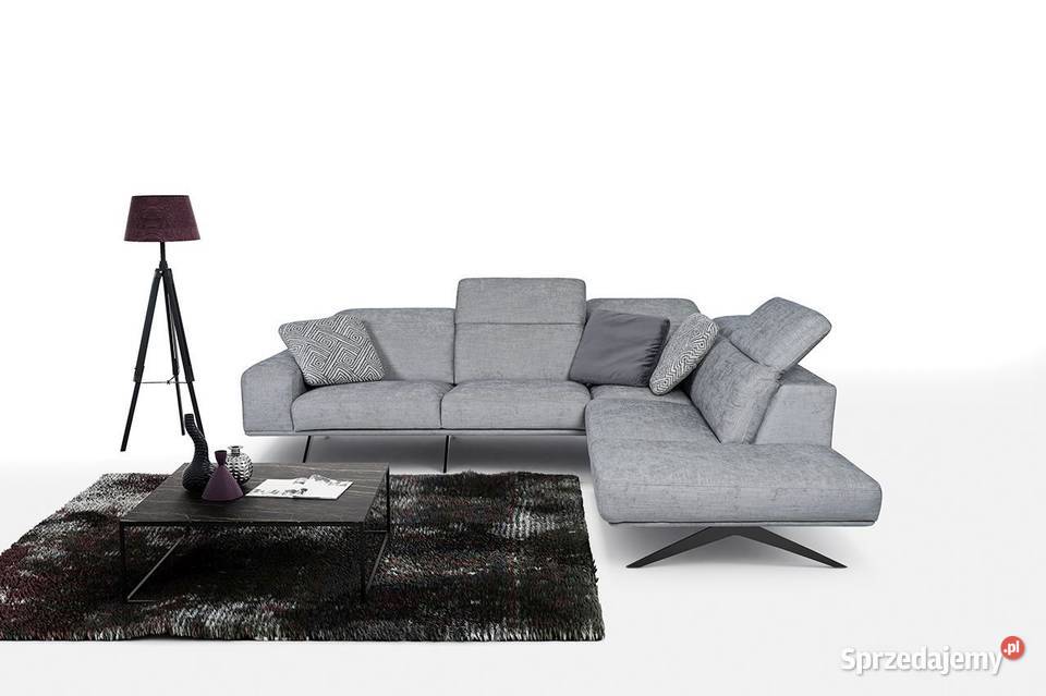 Narożnik Venafro na wysokich stalowych nogach Chełmża