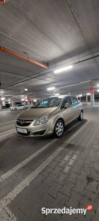 Opel corsa D 14 90 koniec 2009 prywatny salon 87000km