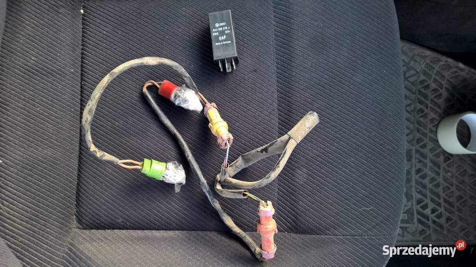 2x czujnik klimatyzacji przekaźnik 305 Audi 80 Chełm