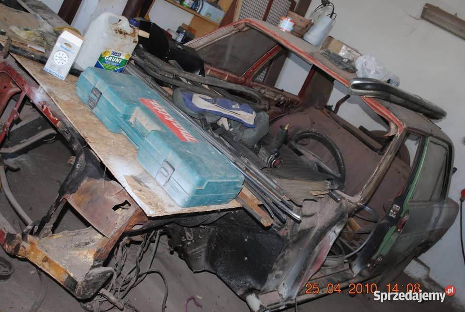 Mercedes w115 renowacji nie w123 W123 Janówek Pierwszy