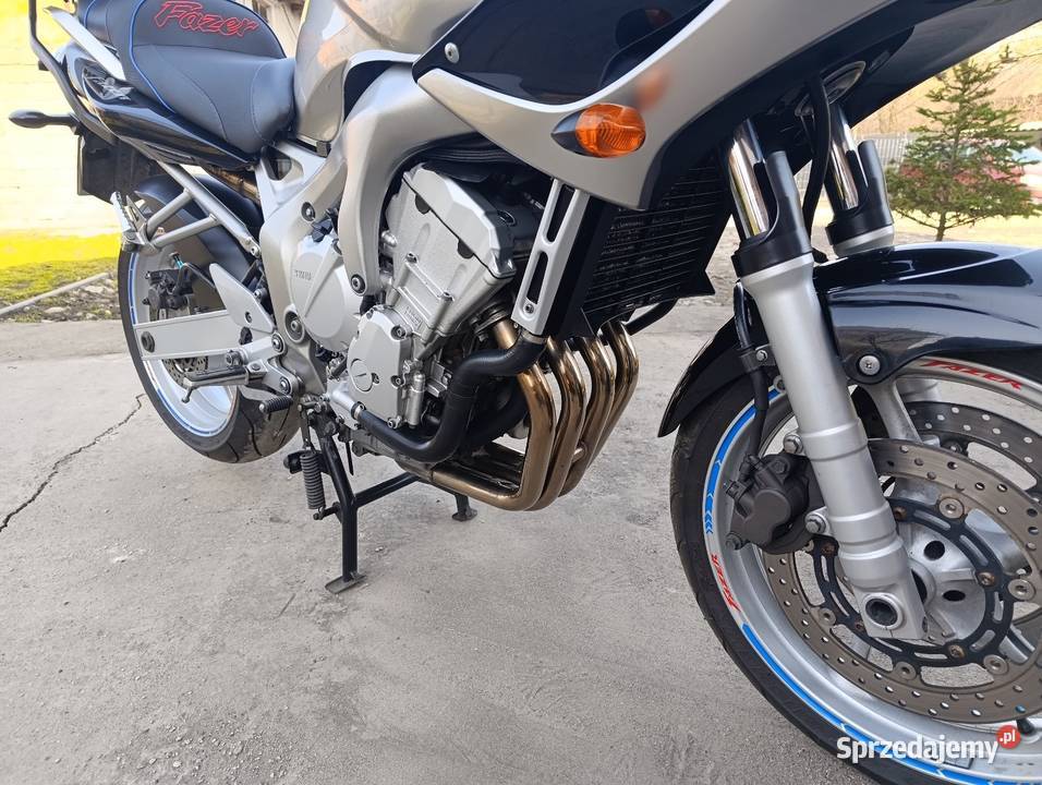 Zadbana Yamaha FZ6 Grzane Manetki Kufer Dodatki