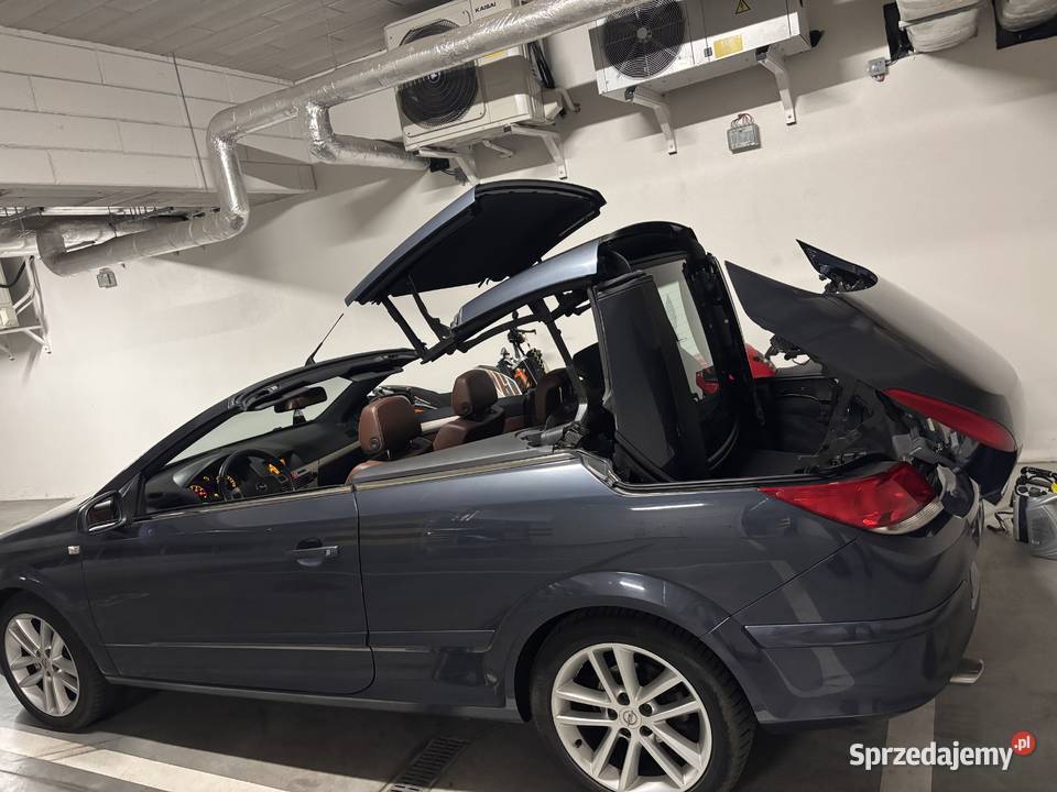 Opel Astra Twin Top 18 benzyna