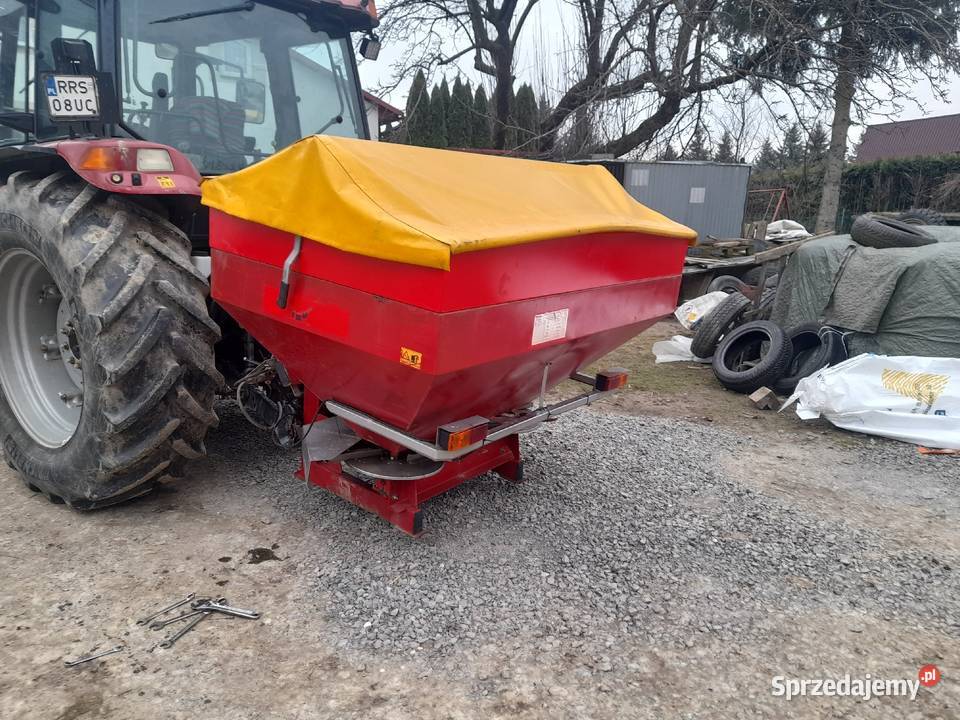 Rozsiewacz nawozu Woprol Junior 1200l podkarpackie Gnojnica