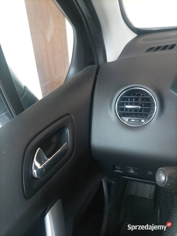 Peugeot 308 uszkodzony 271900km Lublin