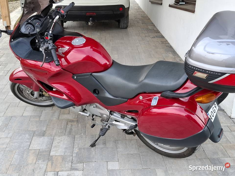 Honda ntv 650 deauville A2 Niedźwiada