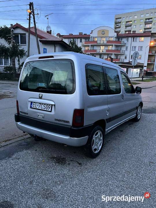 PEUGEOT PARTNER 14 benzyna 2001 wspomaganie Zgierz