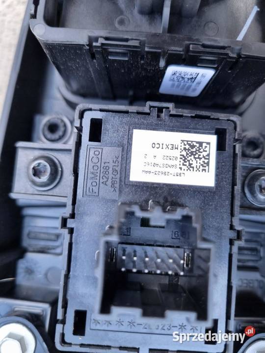 TUNEL PANEL ZMIANY BIEGÓW FORD KUGA MK3
