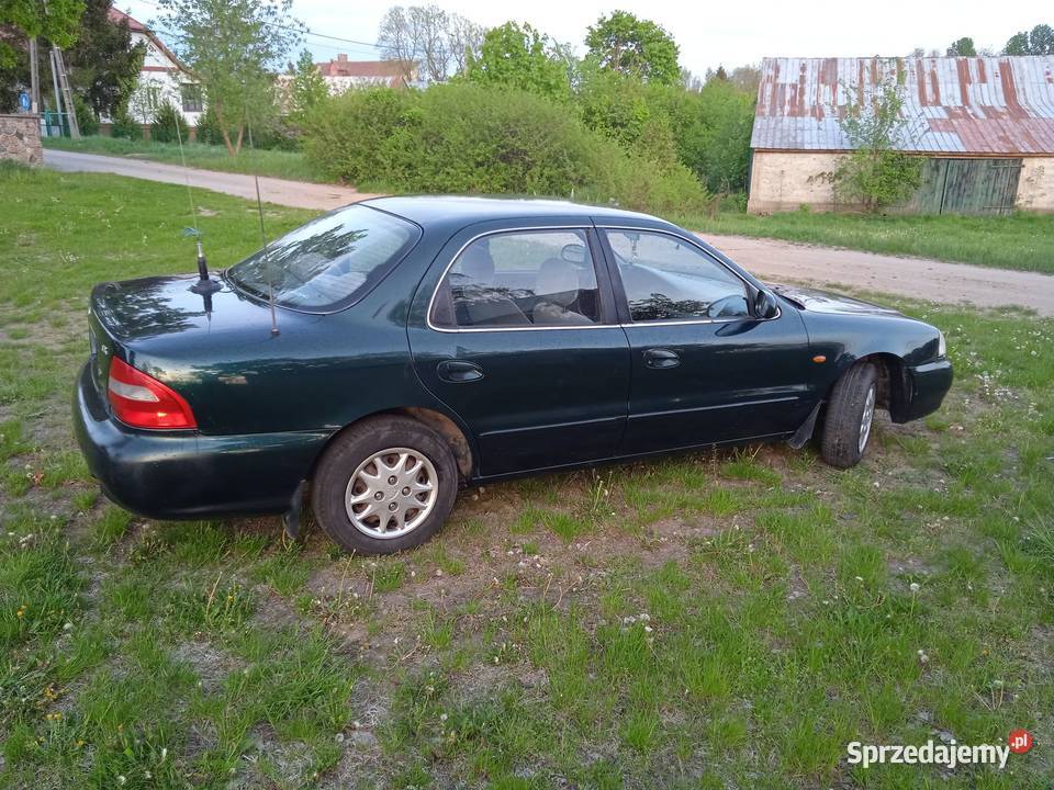 Kia Clarus 18 16V 115 1998r167000 stan manualna Suchowola