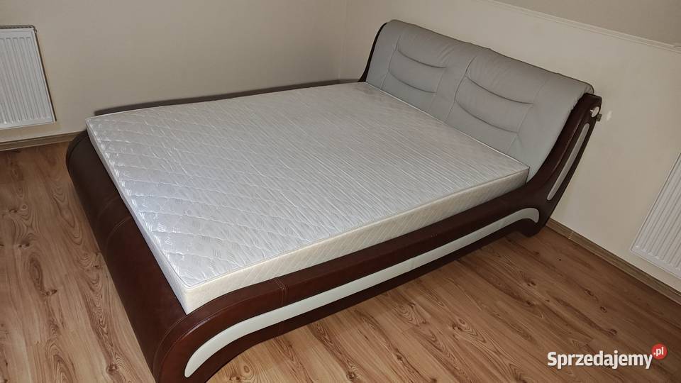 Łóżko tapicerowane Ekoskóra 200x160 sprzedam