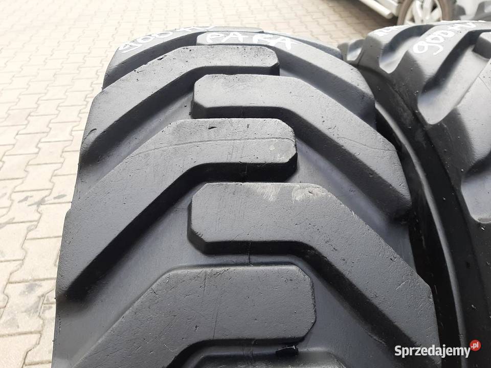 2x Opona używana 1258018 12580R18 OZKA IND85 450 80