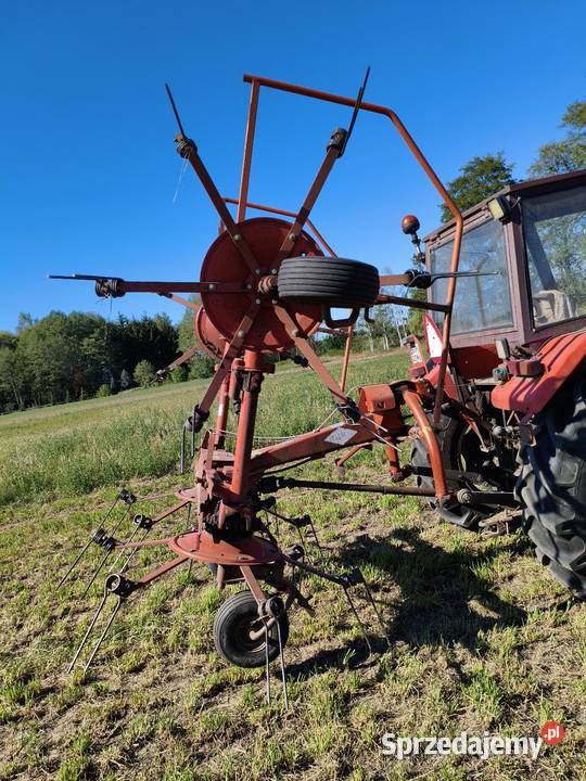 Przetrząsacz karuzelowy kuhn GF 5001 Idzikowice sprzedam