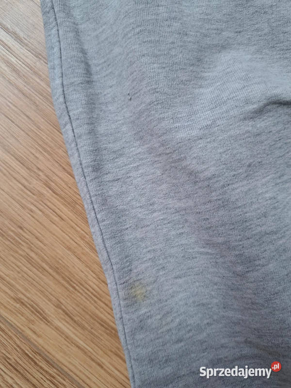 Szare dresy AMISU S wygoda na co dzień