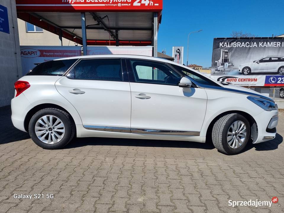 Citroen DS5 16 HDI 115 biała perła skóra navi szyberdach Płońsk