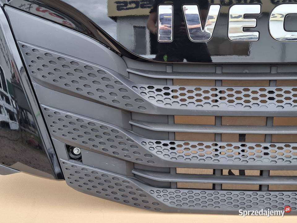 IVECO SWAY SWAY MASKA GRILL ATRAPA PRZÓD lubuskie Bieleń