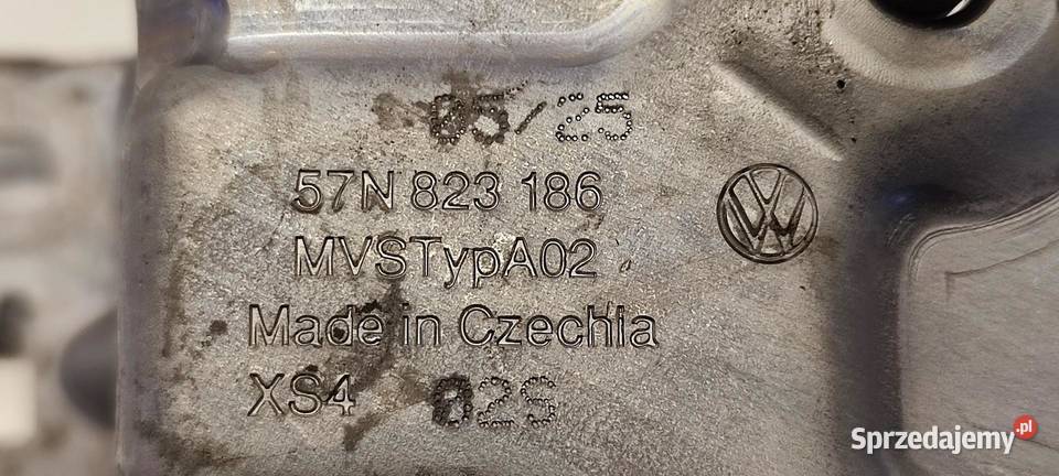 VW TAYRON RYGIEL MASKI PRAWY 57N823186