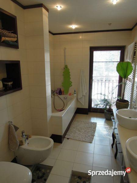 dom w lesie 30 Warszawy