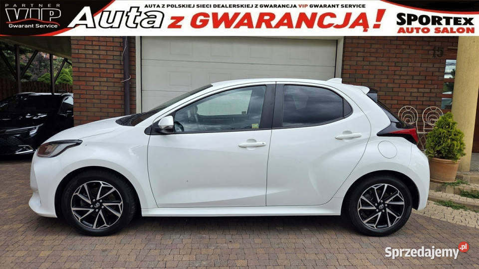 Toyota Yaris 15 Hybrid 116 COMPORT Salon I Yaris