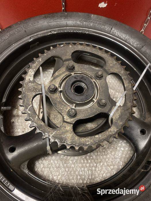 Suzuki GSF 600 tylne koło felga opona tarcze wielkopolskie Poznań