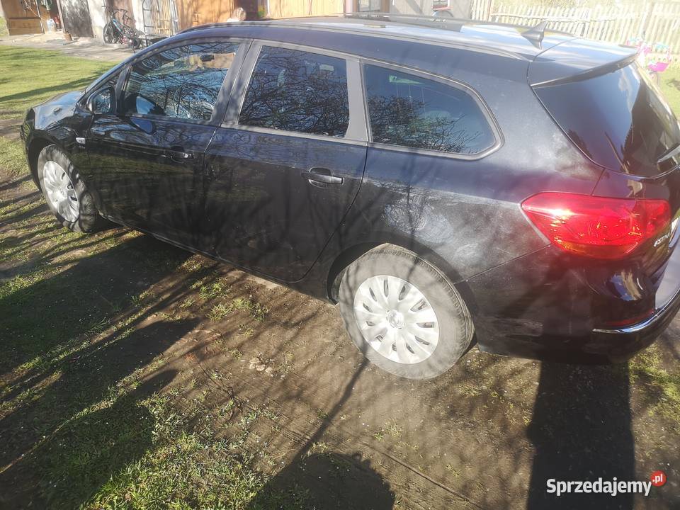 Opel astra 14 Turbo 2013 J Combi świętokrzyskie