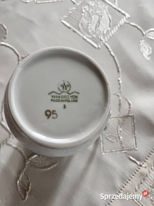 Dzbanek mlecznik stara porcelana Wałbrzych PRL Porcelana i szkło mazowieckie Lucynów sprzedam