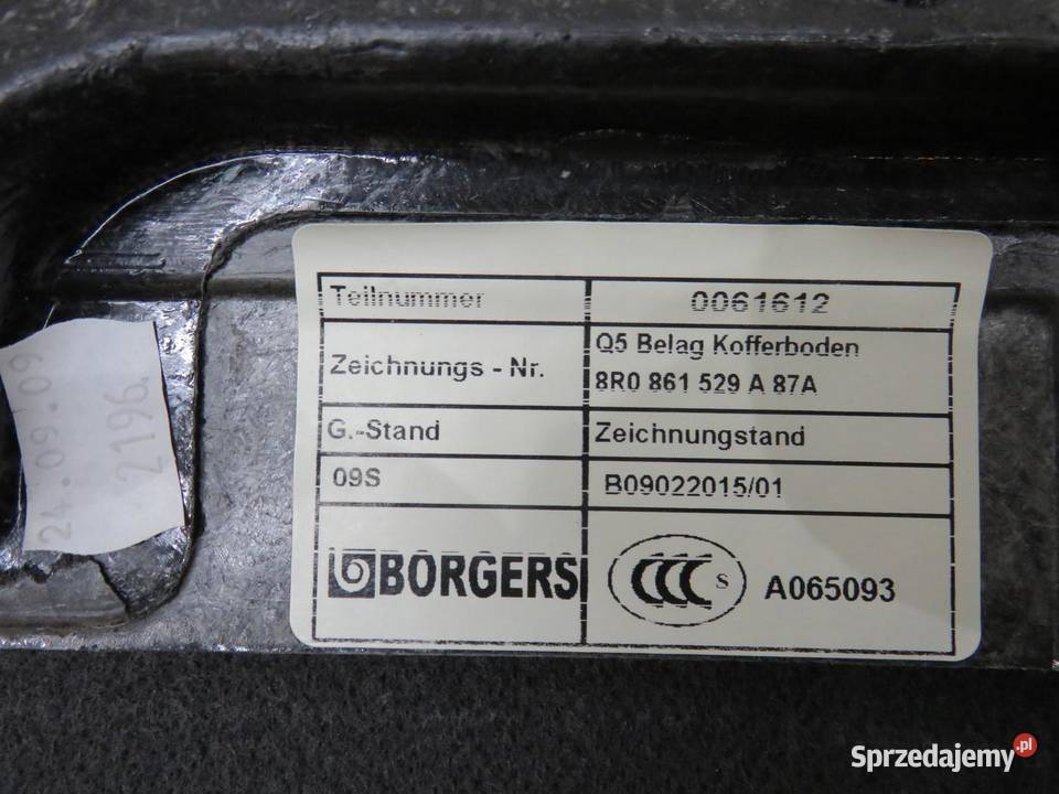 OSŁONA BAGAŻNIKA AUDI Q5 8R 8R0861529A Tapicerki samochodowe
