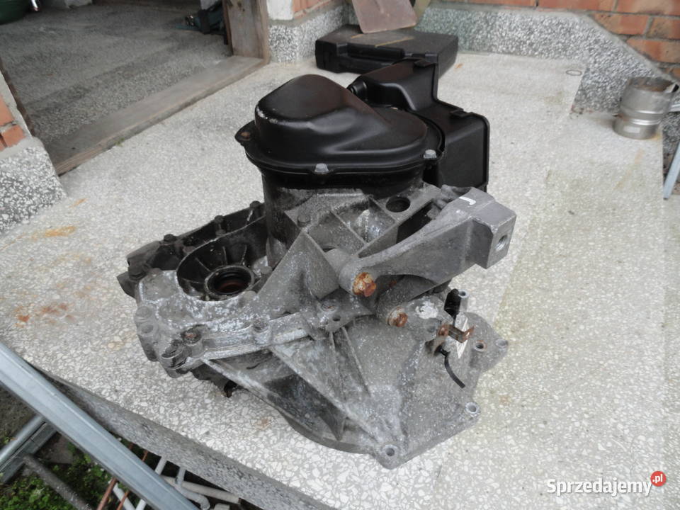 C30 S40 II V50 FOCUS MK2 CMAX 16 16V 100115 osobowe Grabiny