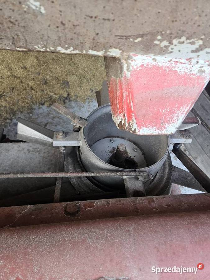 Rozsiewacz do nawozu Słowino