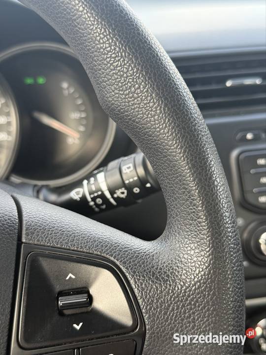 Kia Rio 125 Benzyna Alufelgi Klima Mrozi Serwis 85KM Rio Kia Starogard Gdański