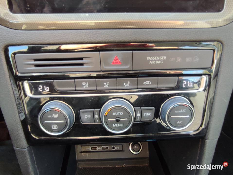 Golf sportsvan 10 B navi kamera 133000 Kielce