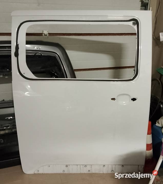 Drzwi boczne igla przesuwne prawe biale toyota osobowe Rzeszów
