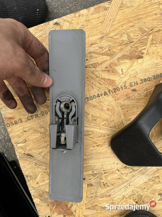 Regulacja wysokości pasów Honda CRV 2 CRV 2 Motoryzacja Krasnystaw