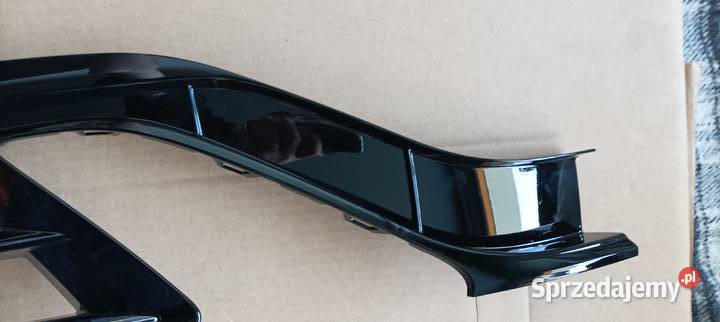 Vw Arteon R FL kratka prawa zderzaka Łódź