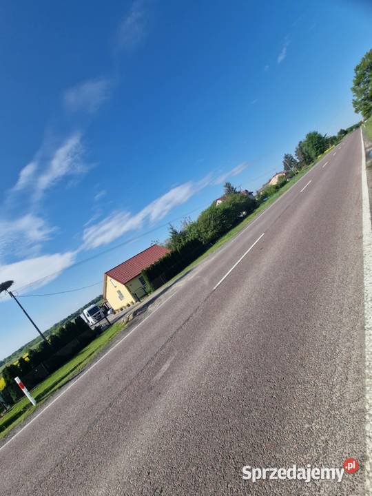 Dom drodze krajowej Rogalin