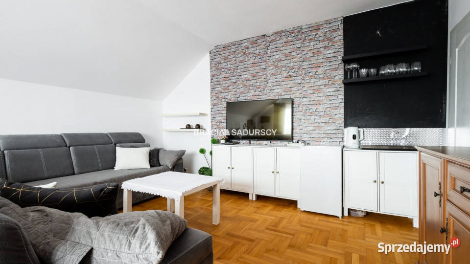 Dom wolnostojący sprzedam Kraków 2696m2 małopolskie