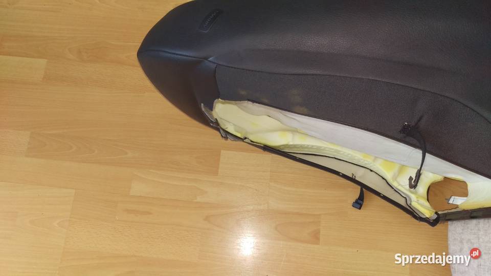poszycia foteli audi a 3 8 p 5 drzwi czarne Wrocław sprzedam