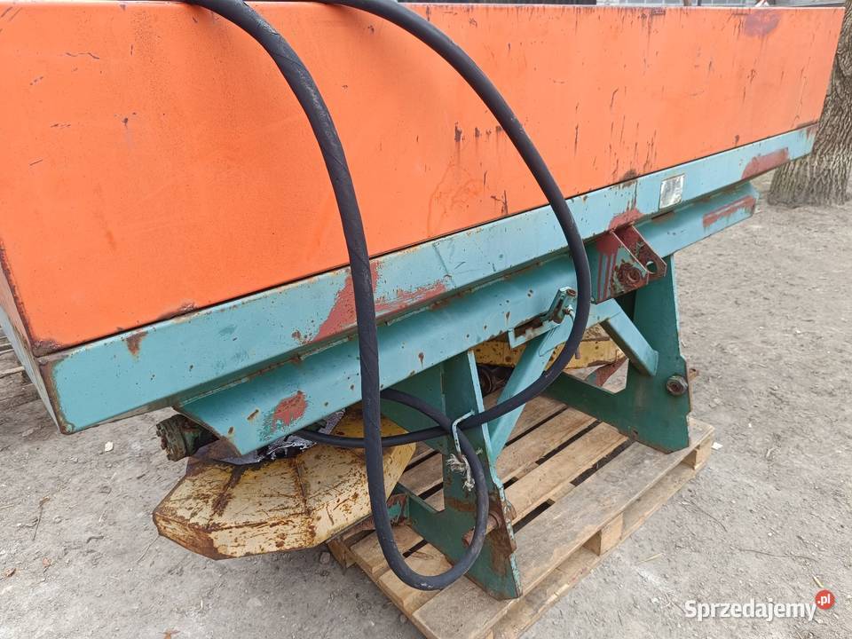 Rozsiewacz nawozu Unia Brzeg NO412 nieuszkodzony Rawa Mazowiecka