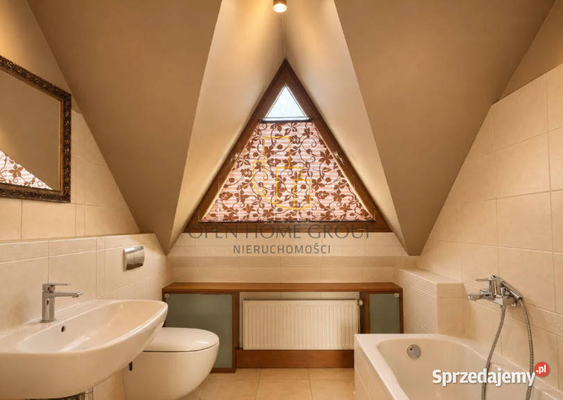 Długołęka dom wolnostojący 160 m2 działka 900 m2 mieszkalny dolnośląskie