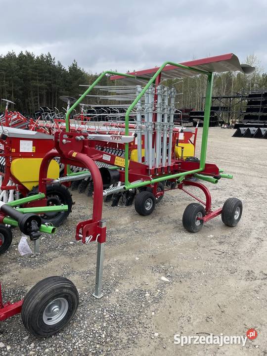 Zgrabiarka karuzelowa PROMAR Transport Dostępna