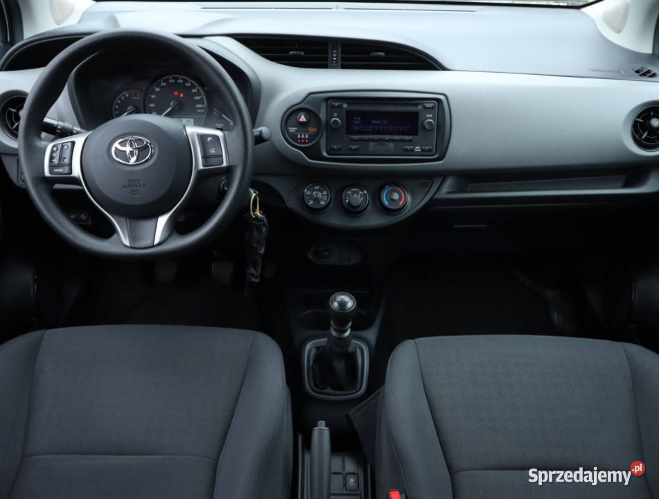Toyota Yaris 15 Dual VVTi Yaris