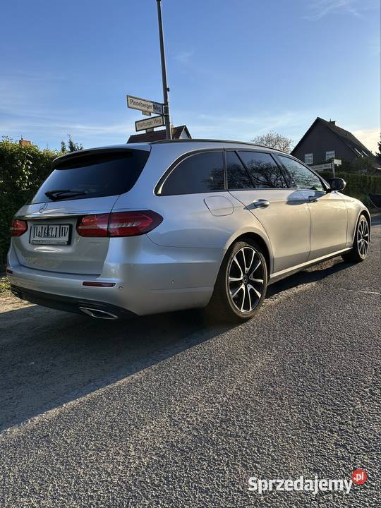 MERCEDES E 220 AVANTGARDE Ambilight Silnik srebrny lubuskie Gorzów Wielkopolski