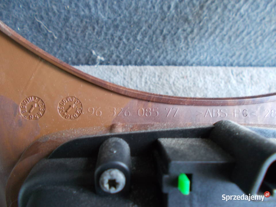 citroen c5 30 v6 02r osłona kokpitu kratki Pozostałe sprzedam