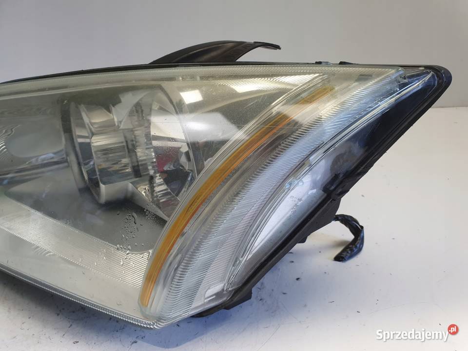 LAMPA LEWA Ford Focus mk2 0206 PRZEDNIA lewy Rudka